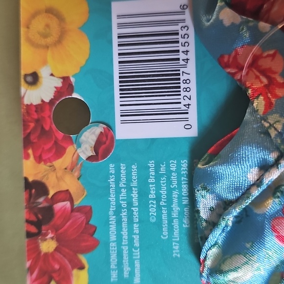 Pioneer Woman Floral Scrunchies Set - Picture 3 of 7